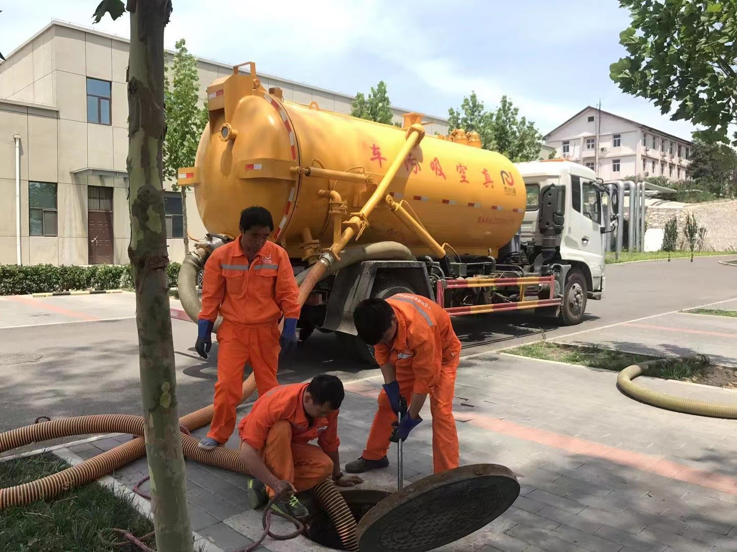 北票化粪池清理与5-8吨吸粪车施工效率分析